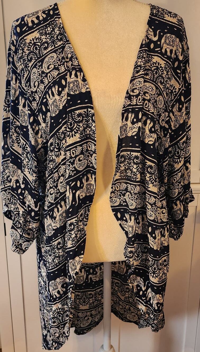 Choies Women's Elephant Pattern kimono Cardigan Cover Up Size XL